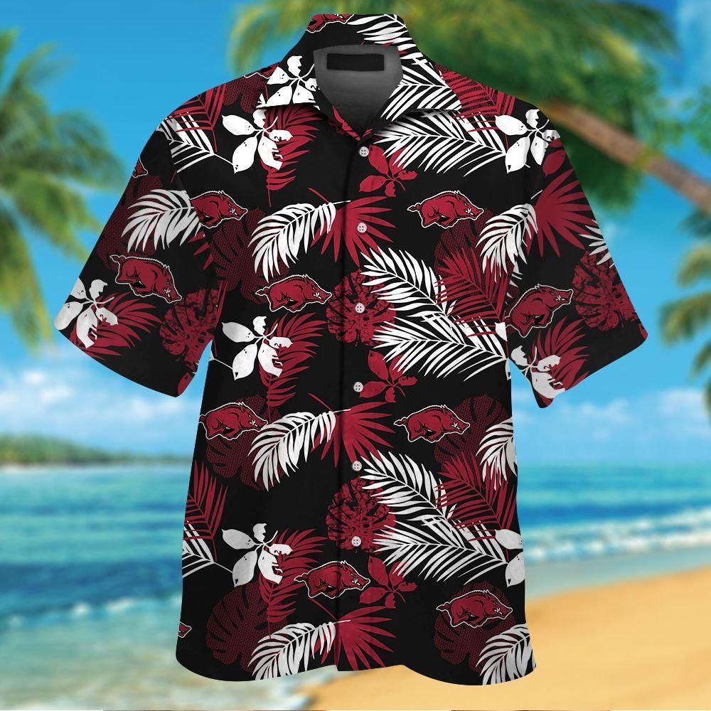Arkansas Razorbacks Exclusive Design Hawaiian Tropical Short Sleeve Shirt