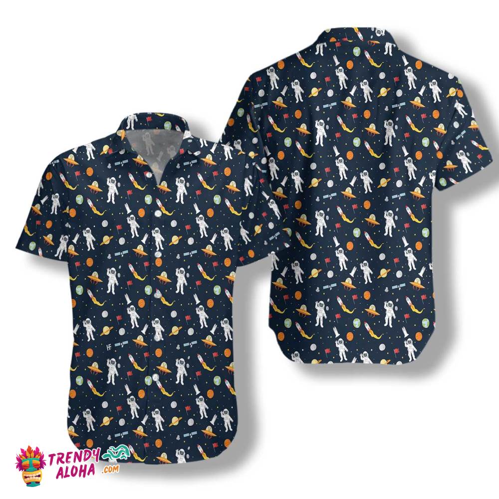 Astronaut Hello Hawaiian Shirt Astronaut Hello Hawaiian Shirt