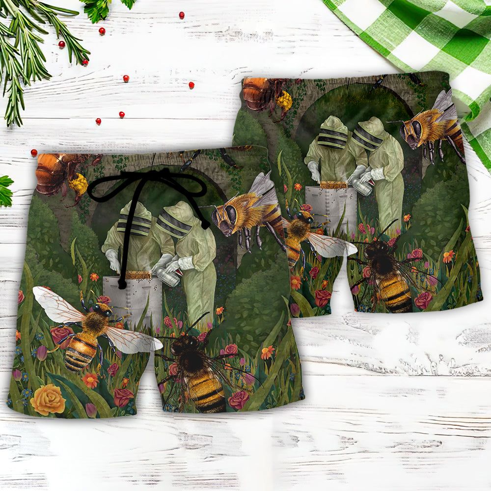 Bee Alert Beekeeper Vintage Style Trendy Aloha Hawaiian Beach Shorts