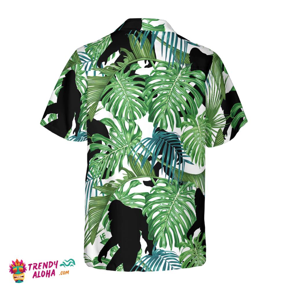 Bigfoot Tropical Seamless Pattern Hawaiian Shirt