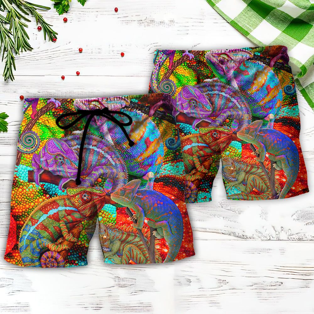 Chameleon Animals My Chameleon Really Looks Up To Me And I Love Trendy Aloha Hawaiian Beach Shorts