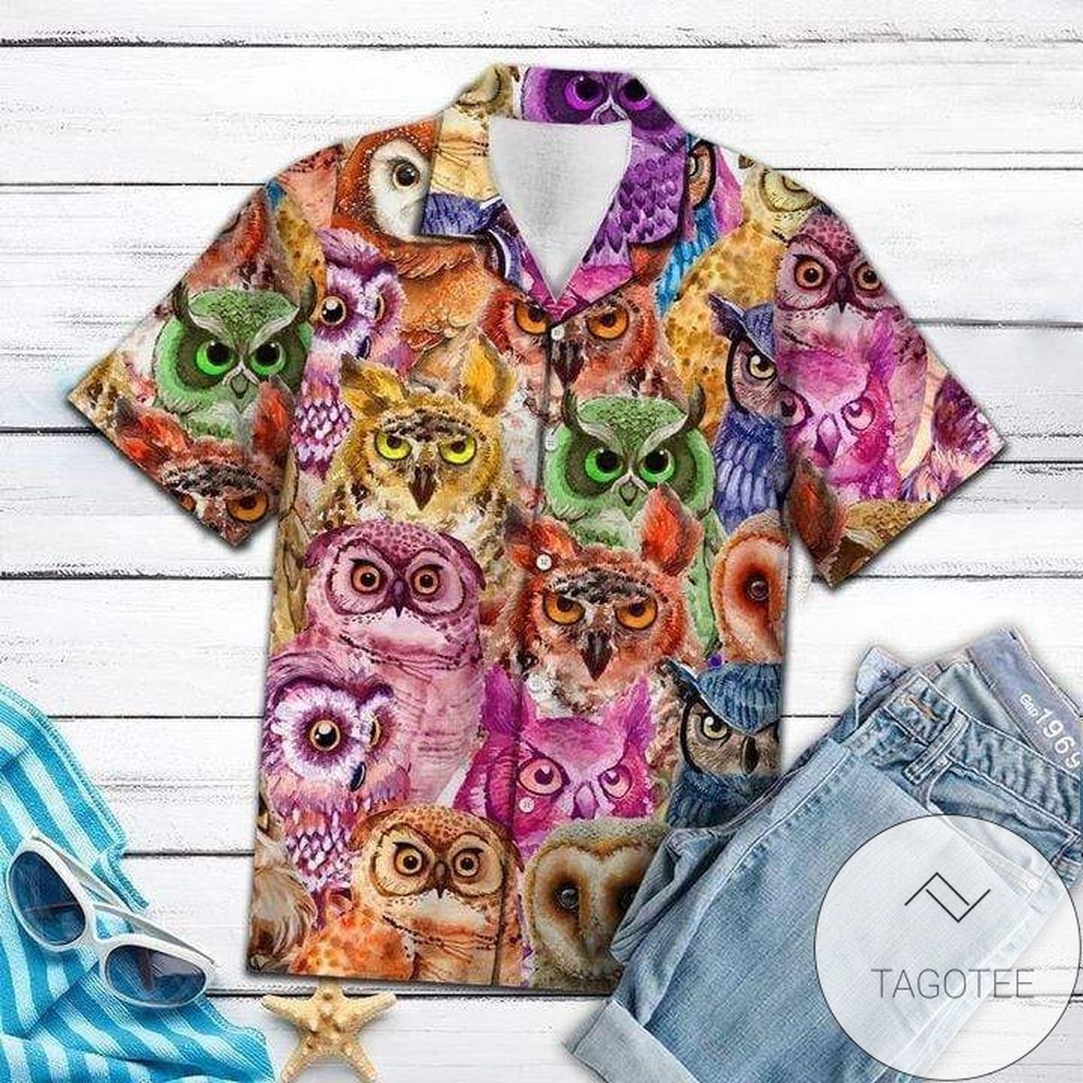 Colorful Owl Exhibiting Artful Splendor on a Hawaiian Shirt