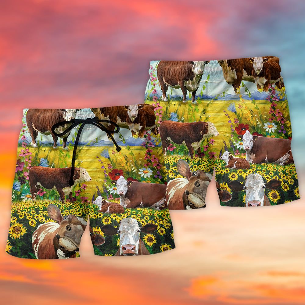 Cow Hereford Landscape Style Trendy Aloha Hawaiian Beach Shorts