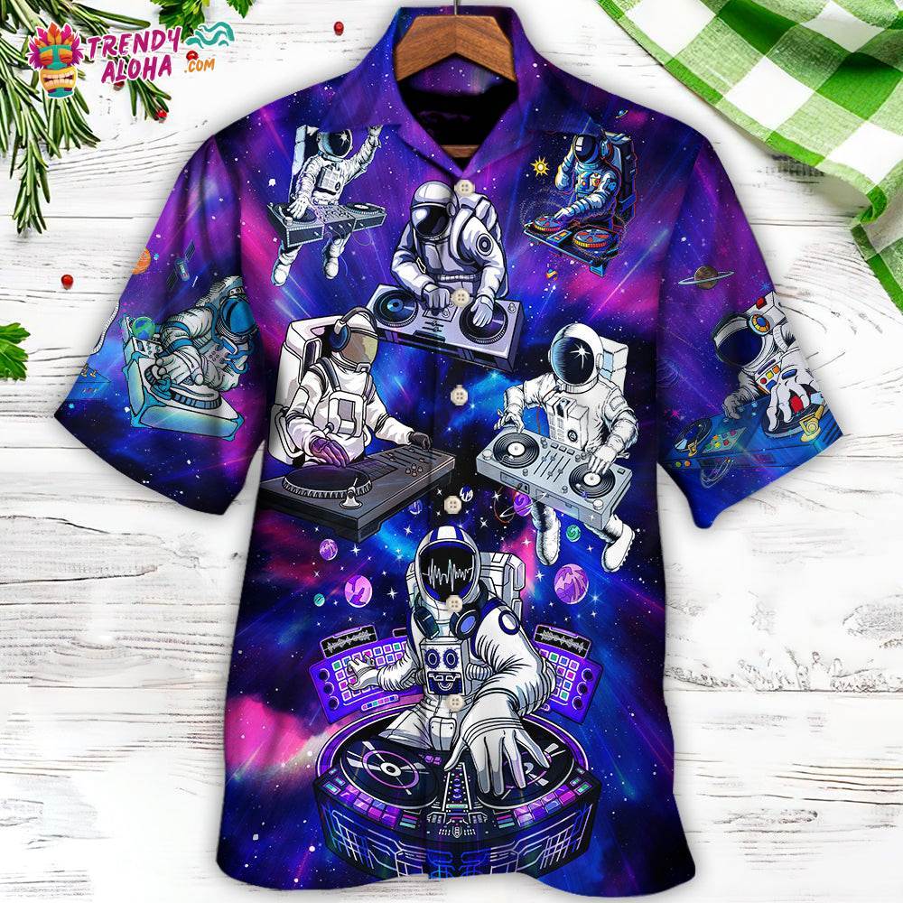 Dj Astronaut Live On Stage Galaxy Hawaiian Shirt – Trendy Aloha