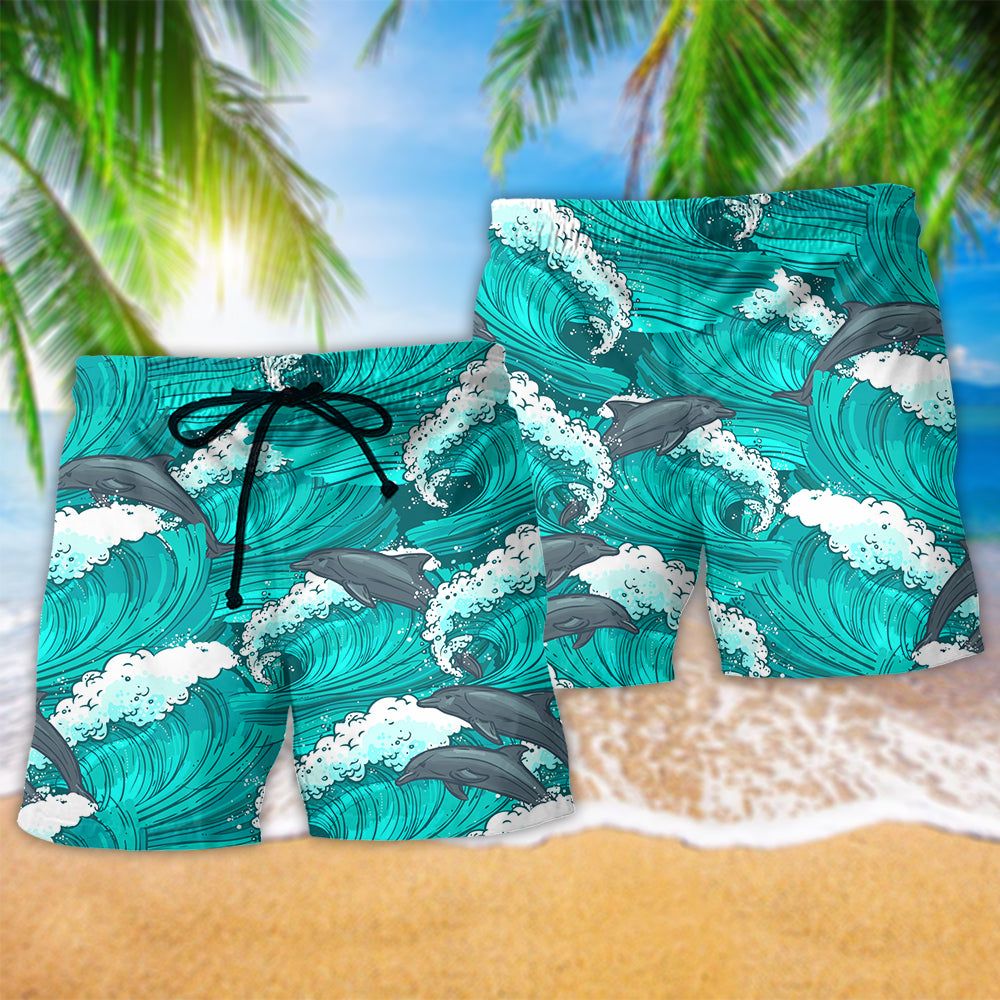 Dolphin Loves Fresh Ocean And Summer Trendy Aloha Hawaiian Beach Shorts