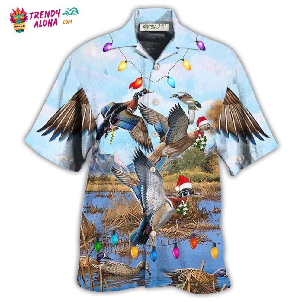 Duck Christmas Light Fly To Sky Hawaiian Shirt – Trendy Aloha Duck Christmas Light Fly To Sky Hawaiian Shirt – Trendy Aloha