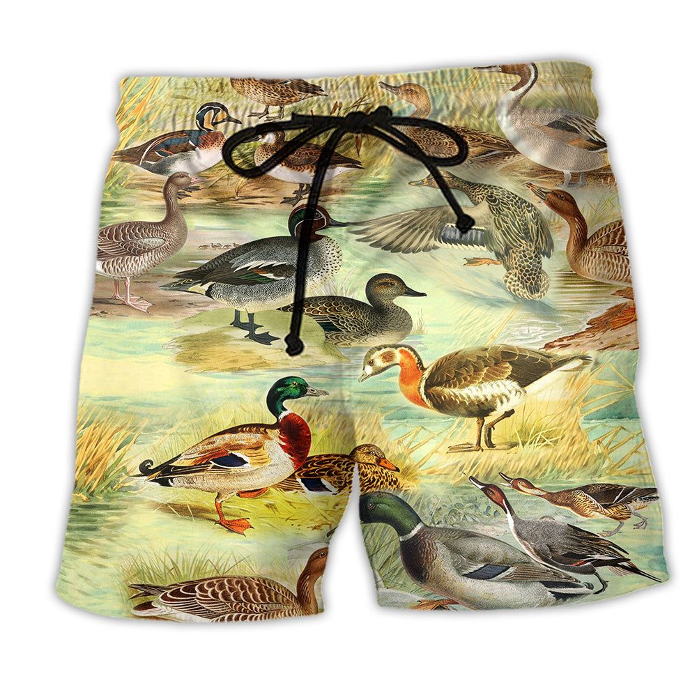 Duck Vintage World Art Trendy Aloha Hawaiian Beach Shorts Duck Vintage World Art Trendy Aloha Hawaiian Beach Shorts