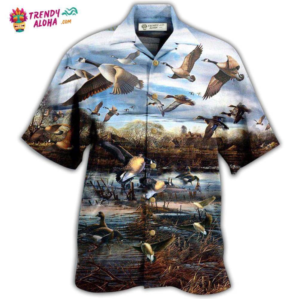 Geese Animals Love Canada Geese And Peaceful Sky Hawaiian Shirt – Trendy Aloha