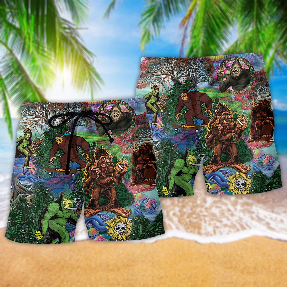 Hippie Bigfoot Peace Life Color Green Trendy Aloha Hawaiian Beach Shorts