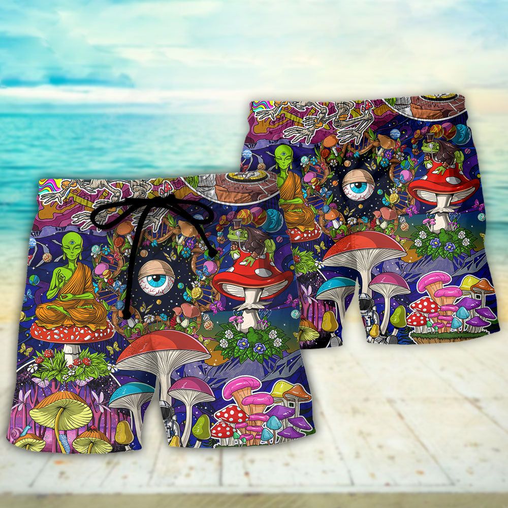 Hippie Mushroom Aliens Stay Hippie Colorful Art Trendy Aloha Hawaiian Beach Shorts