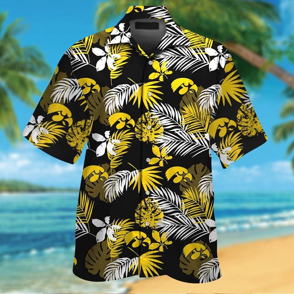 Iowa Hawkeyes Short Sleeve Button Up Tropical Hawaiian Shirt VER014