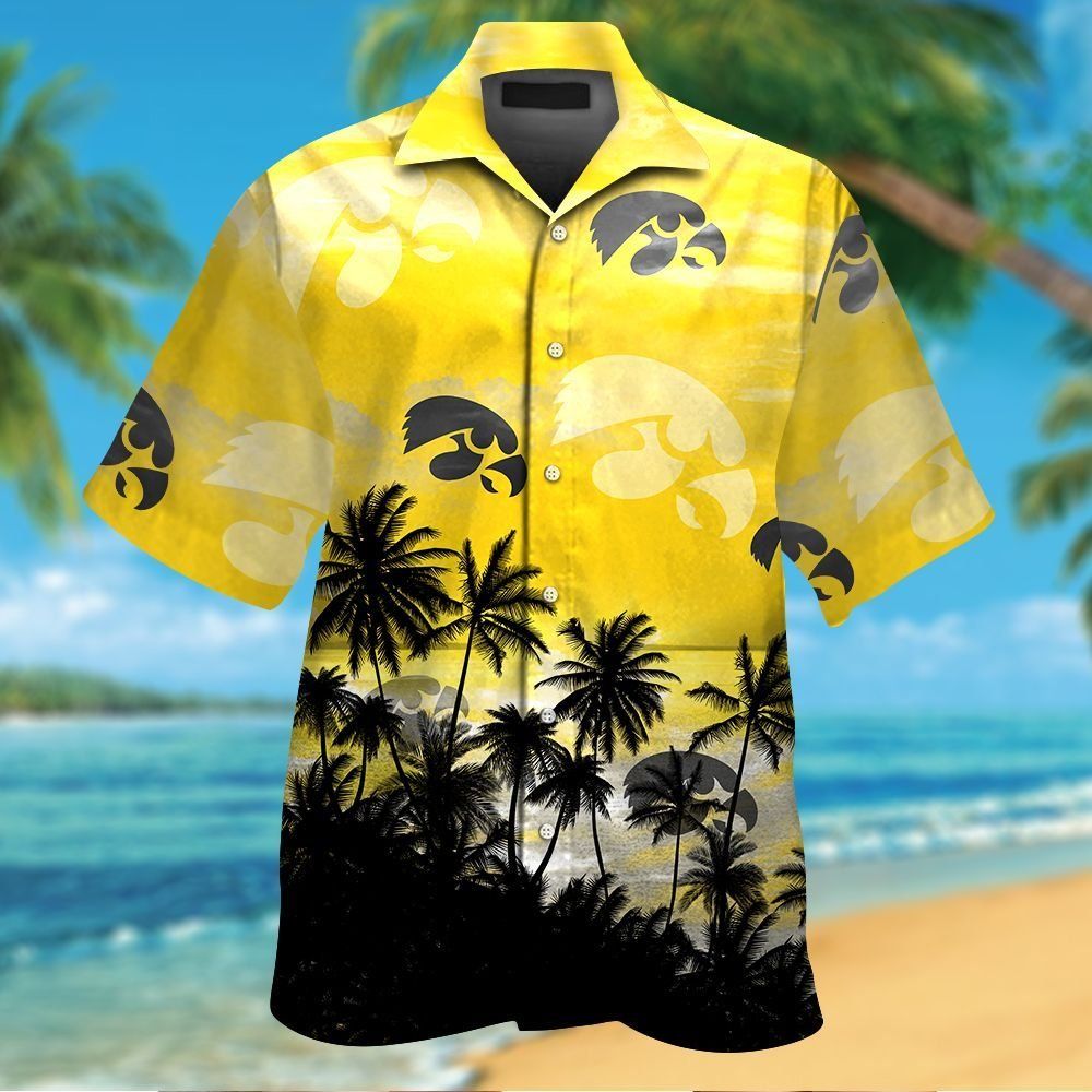 Iowa Hawkeyes Short Sleeve Button Up Tropical Hawaiian Shirt VER018