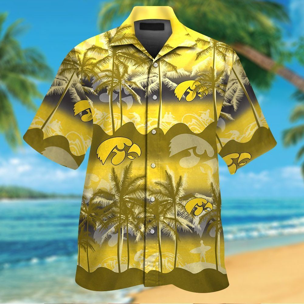 Iowa Hawkeyes Short Sleeve Button Up Tropical Hawaiian Shirt VER04