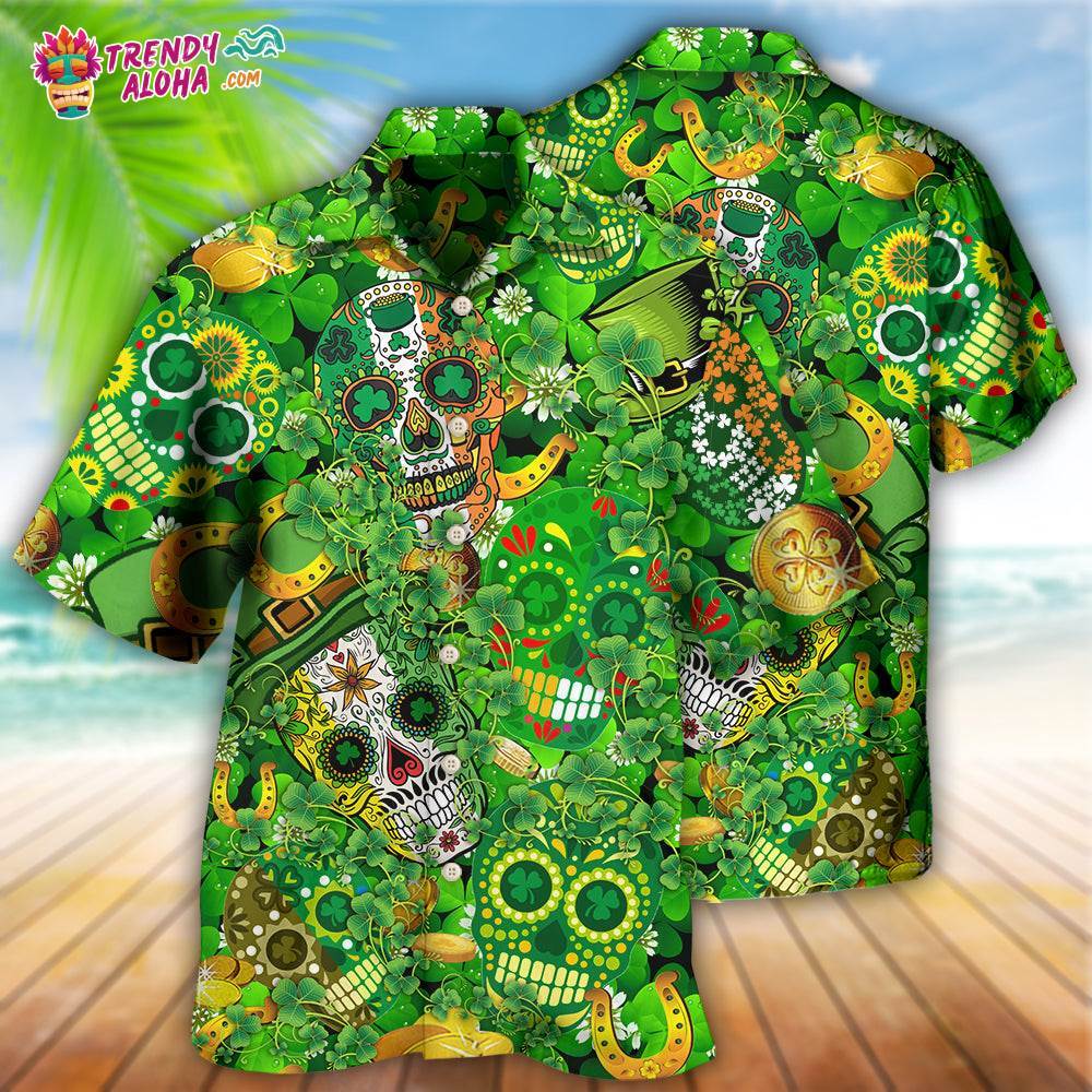 Irish Love Skull Happy And Gold Hawaiian Shirt – Trendy Aloha