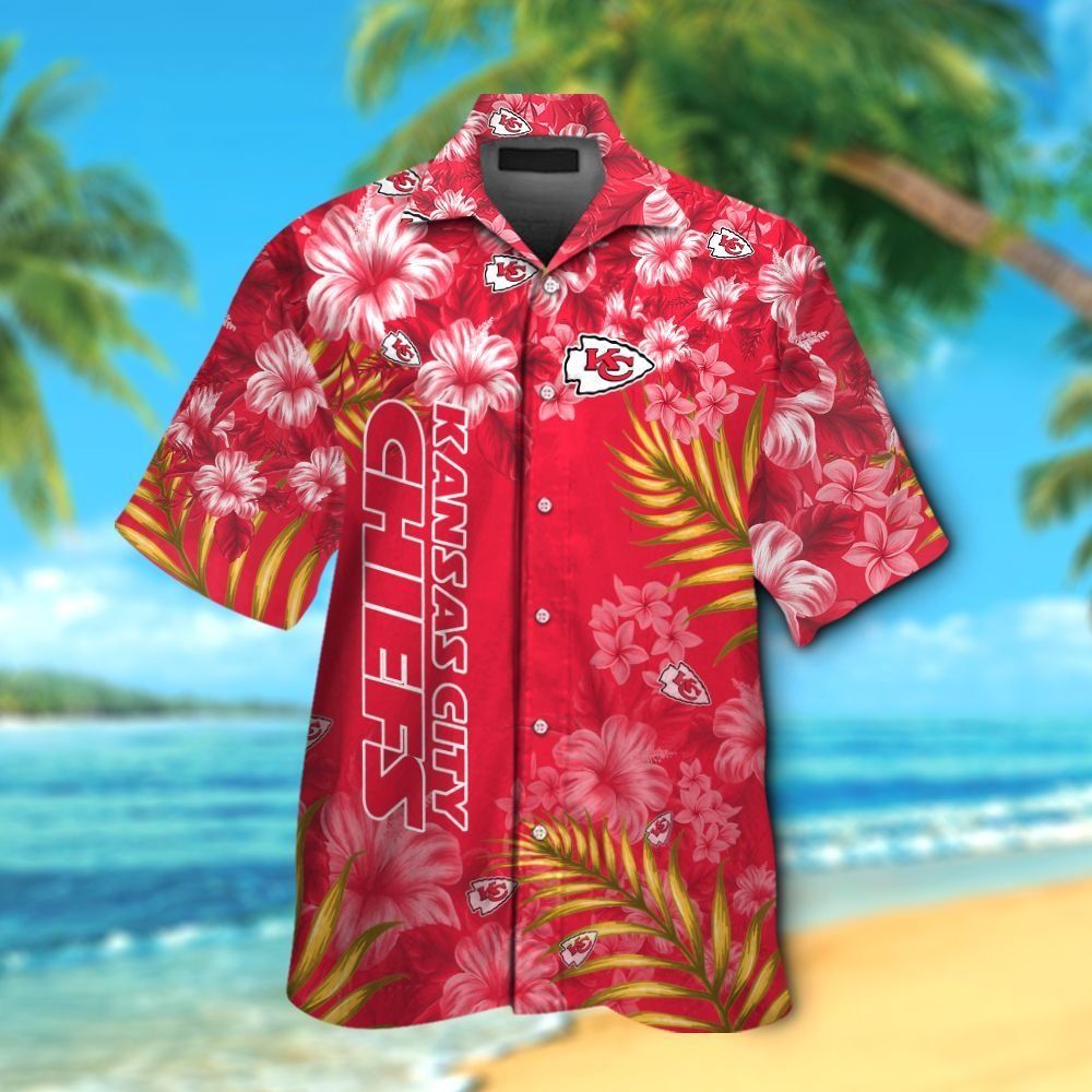 Kansas City Chiefs Short Sleeve Button Up Tropical Hawaiian Shirt VER08