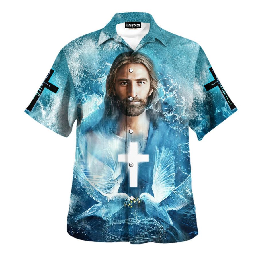 Oceanic Sands of Faith: Immersed in Jesus’ Love with Tranquil Shorts