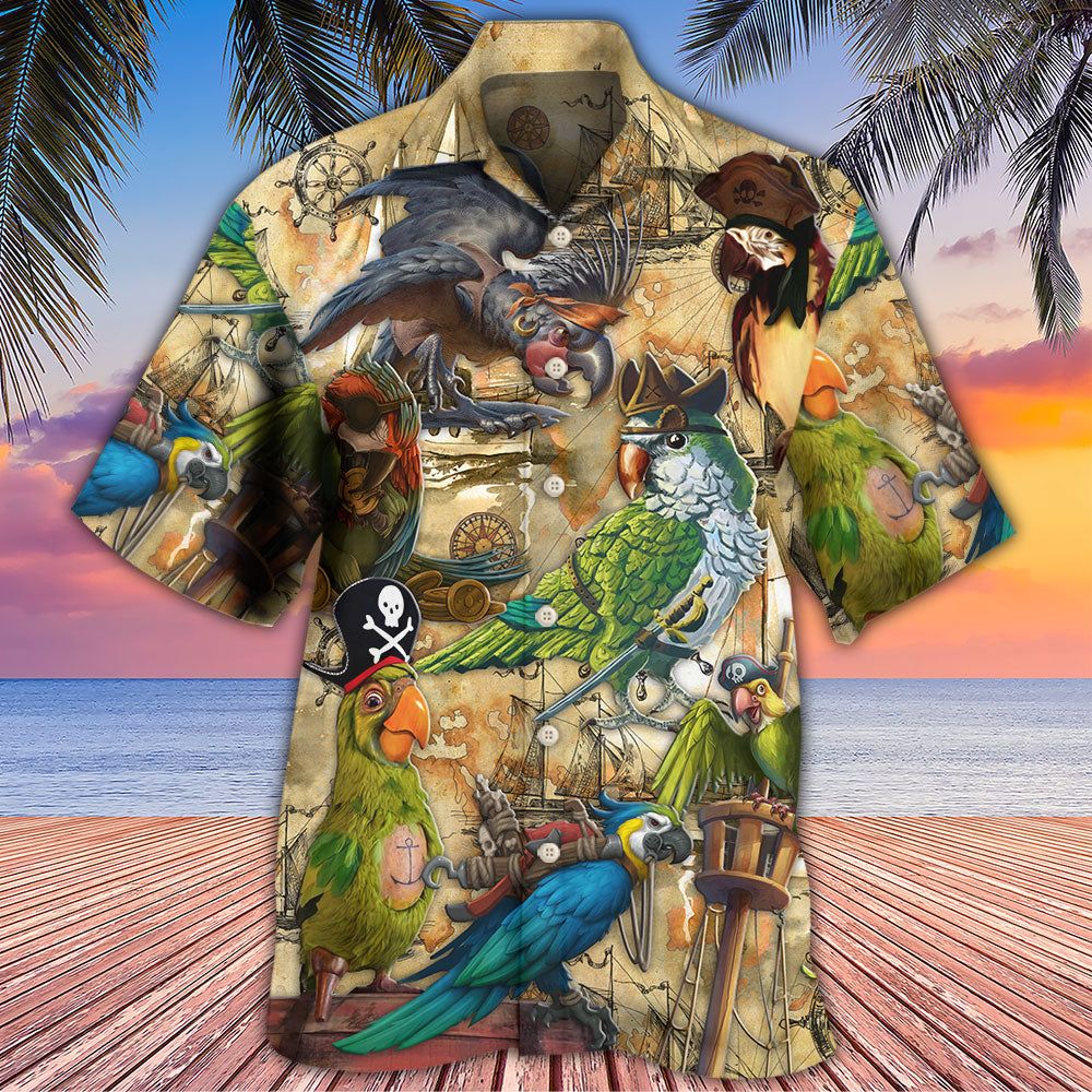 Parrot Pirates Life Vintage Trendy Aloha Hawaiian Beach Shorts