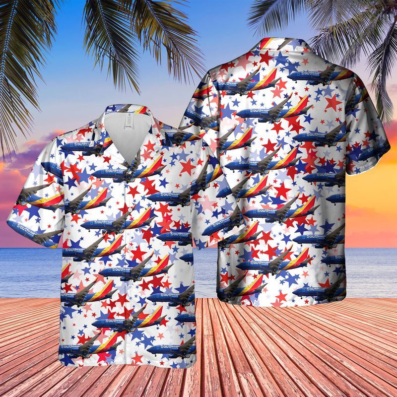 Patriotic US Airlines Boeing 737-7H4 Trendy Hawaiian Shirt for Men: 4th of July Independence Day Apparel