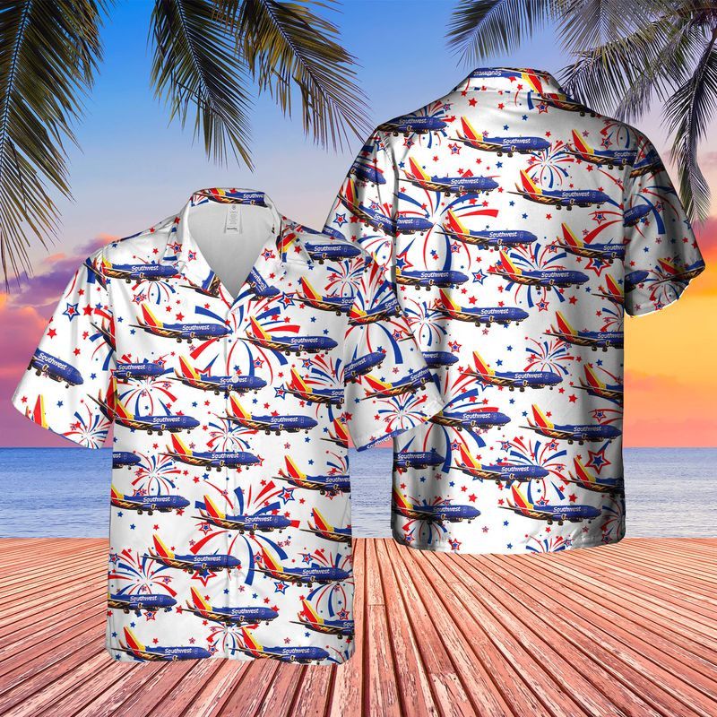 Patriotic USA Airlines 4th of July Trendy Hawaiian Shirt: Boeing 737-7H4 Men’s Apparel for Independence Day