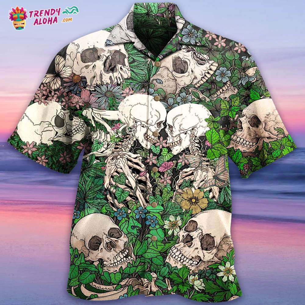 Skull Couple Kiss Hawaiian Shirt – Trendy Aloha