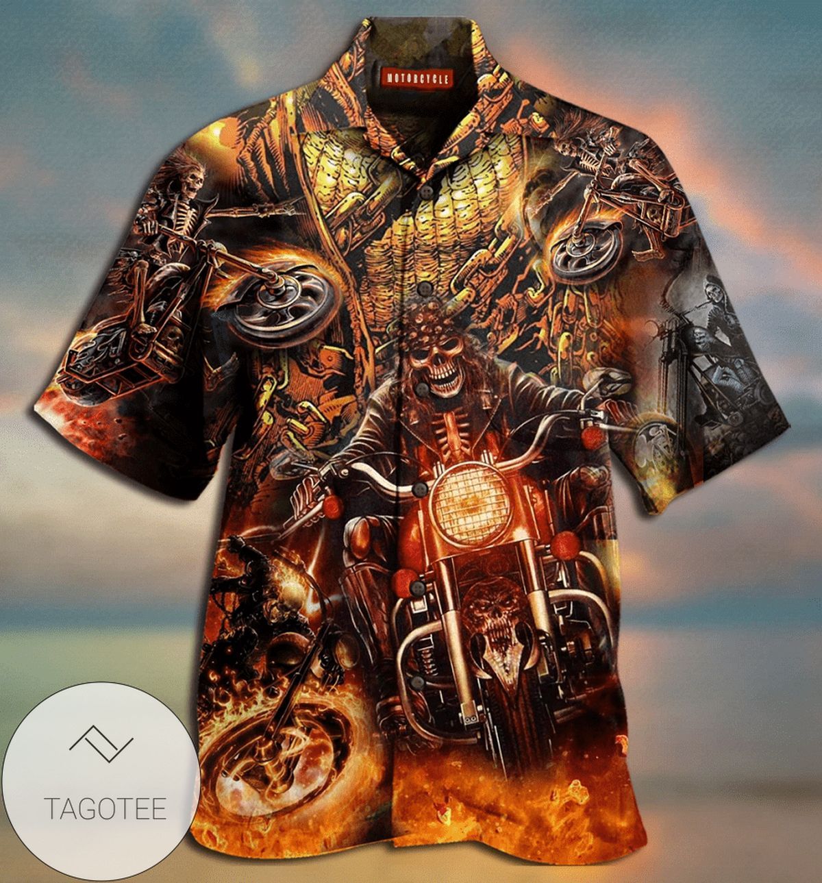 Skull’s Motorcycle Race Roars on Dynamic Hawaiian Shirt