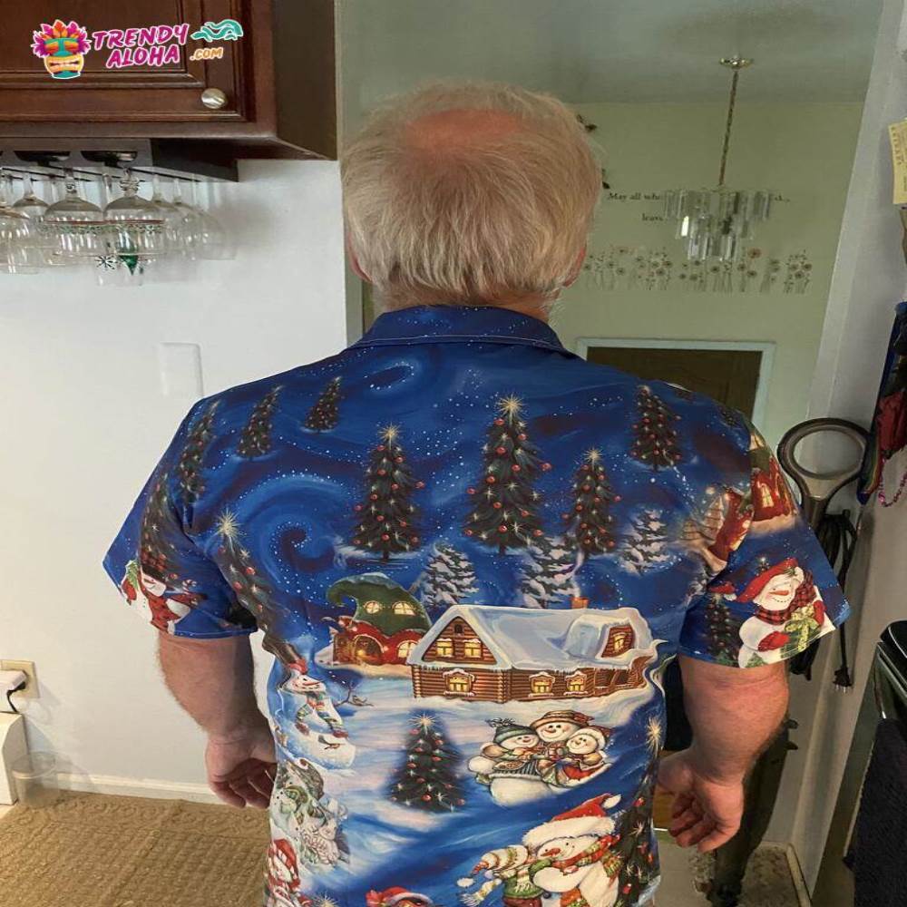Snowman Chilling With My Snowmies Hawaiian Shirt – Trendy Aloha