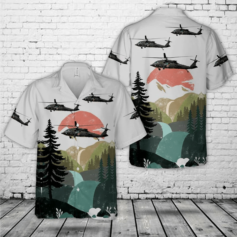 Us Army Sikorsky Uh-60M Blackhawk Medevac Helicopter Trendy Hawaiian Shirt