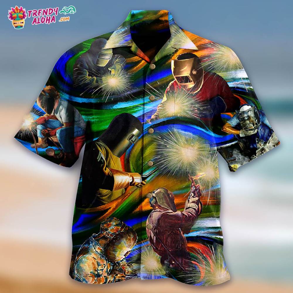 Welder Yes I Know I Am On Fire, Let Me Finish This Weld Hawaiian Shirt – Trendy Aloha