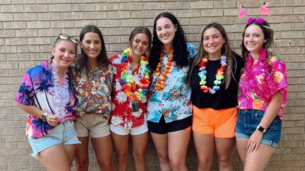 hawaiian shirt costume ideas at the fun party